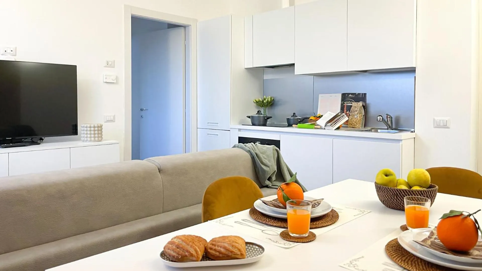 Nystrom Apt Self Checkin Metro M1 Milan Apartment