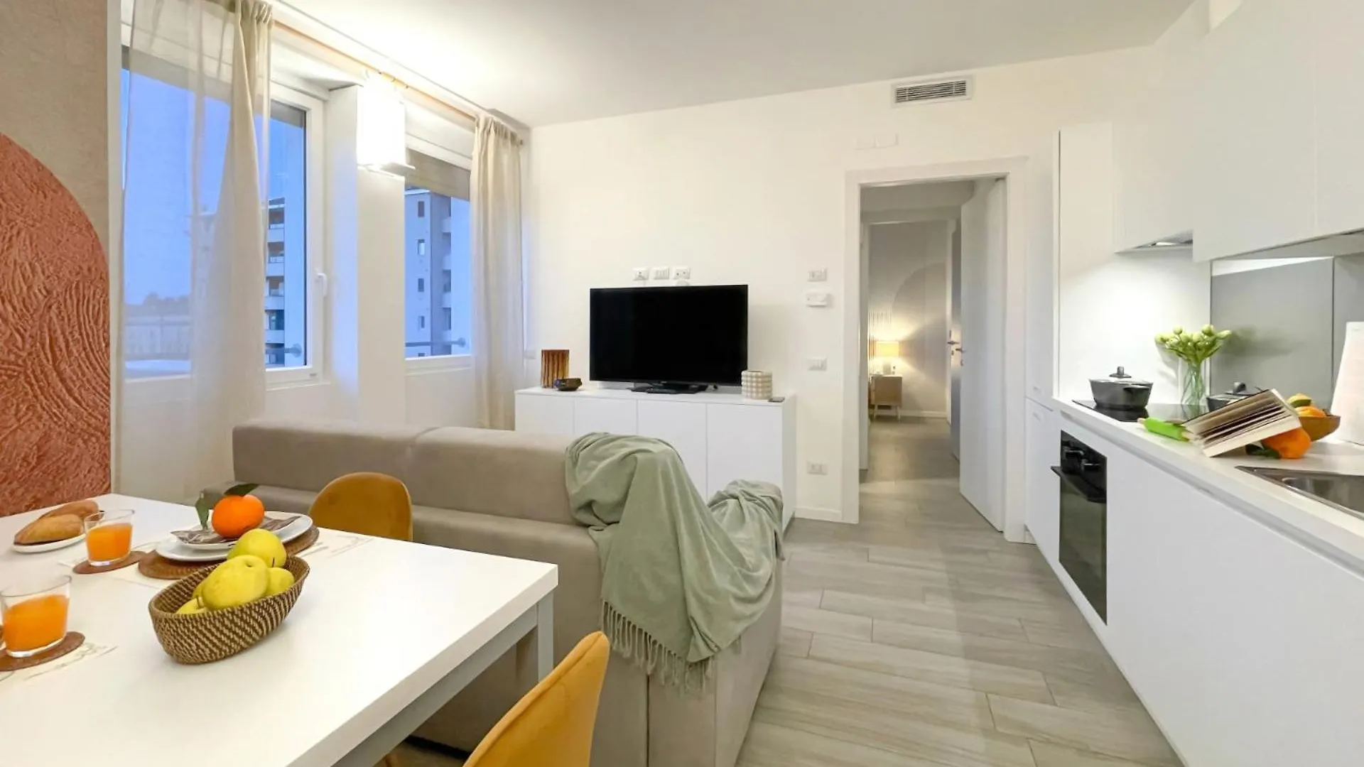 Apartment Nystrom Apt Self Checkin Metro M1 Milan