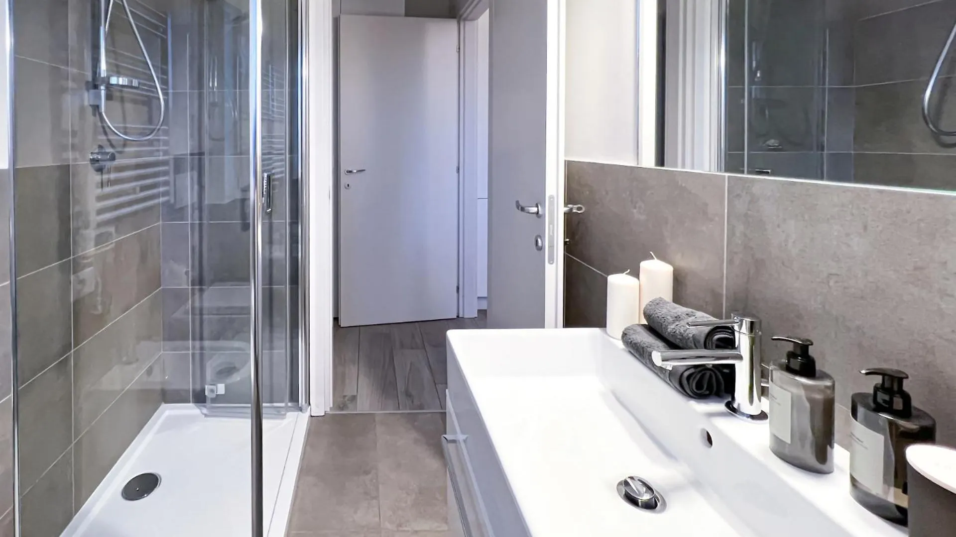 Apartment Nystrom Apt Self Checkin Metro M1 Milan Italy